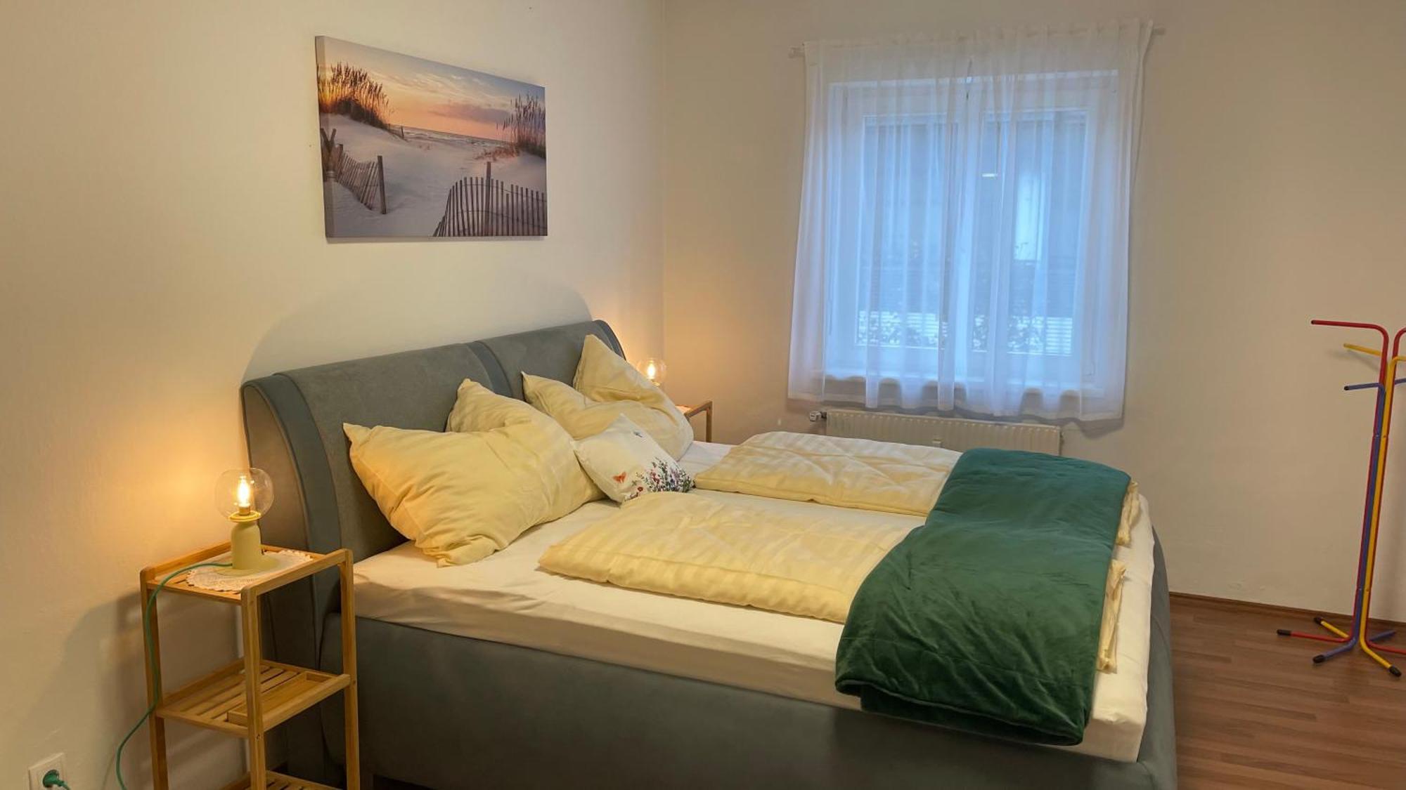 Wunderschoene Stadtwohnung Apartmán